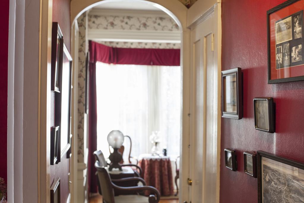 Isaiah Jones Homestead Bed And Breakfast Сэндвич Экстерьер фото