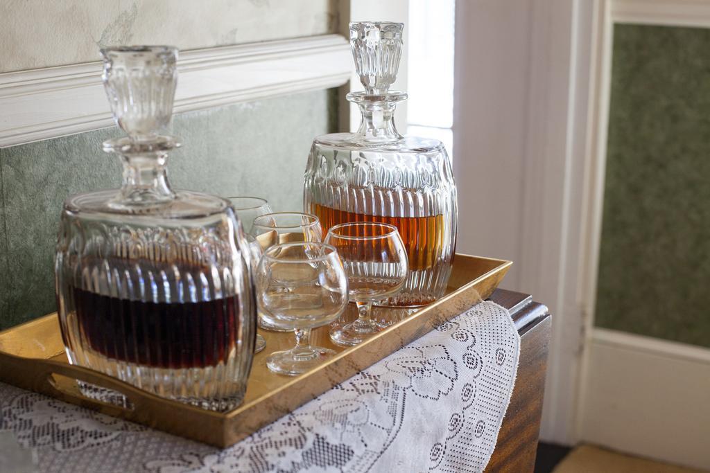 Isaiah Jones Homestead Bed And Breakfast Сэндвич Экстерьер фото