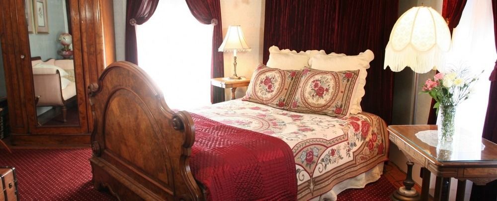 Isaiah Jones Homestead Bed And Breakfast Сэндвич Экстерьер фото